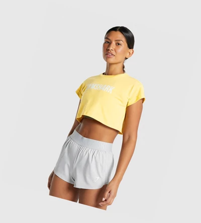 Gymshark Animal Graafinen Infill Crop Naisten T Paidat Keltainen | AQKYON815