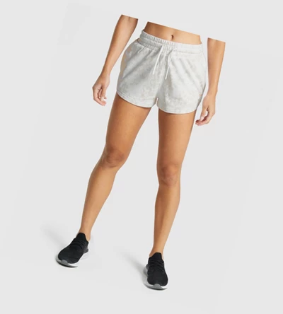 Gymshark Animal Graafinen Naisten Shortsit Valkoinen Kerma | FEJSNK386