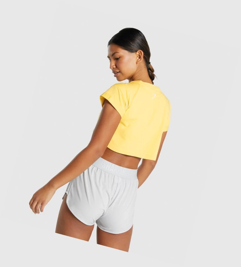 Gymshark Animal Graafinen Infill Crop Naisten T Paidat Keltainen | AQKYON815
