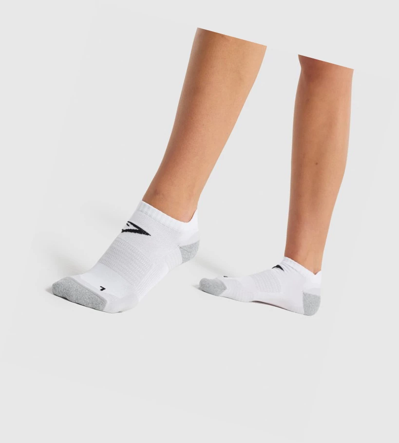 Gymshark Ankle Performance Miesten Sukat Valkoinen | EUIOGC506