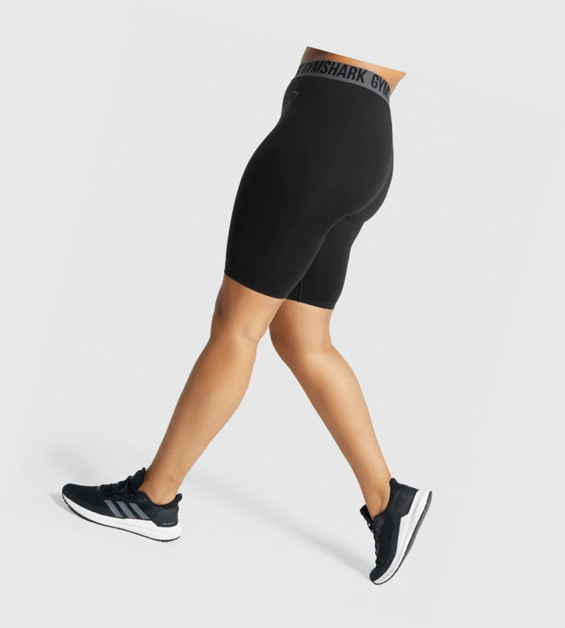 Gymshark Fit Seamless Cycling Naisten Shortsit Mustat | DLYTNC480